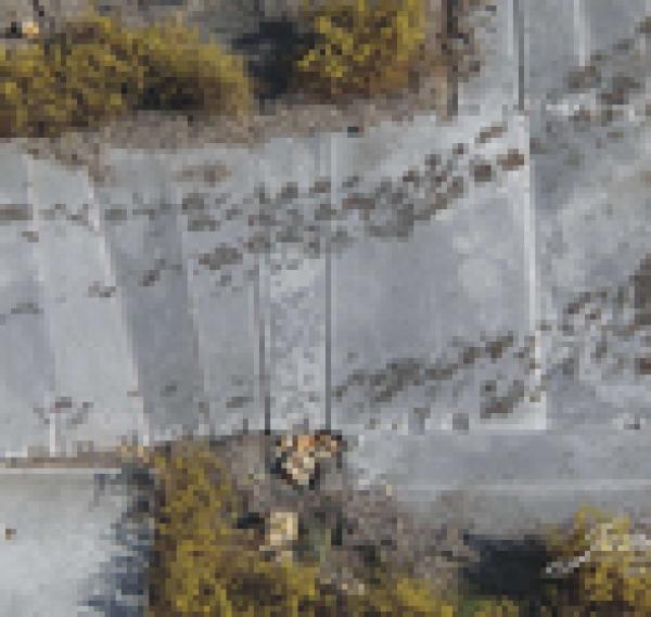 Juweela, Trapez Betonplatten, Spur 1, 1:32 / 1:35,  23453 - 23454 - 23455, Made in Germany