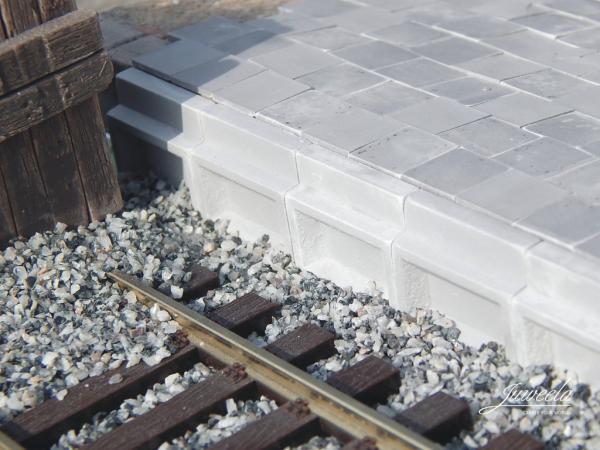 Juweela, Bahnsteigkante 55cm ü SO, Spur 0, 1:45, 24226 - 24227 - 24228, Made in Germany