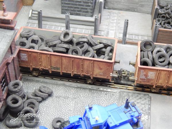 Juweela, Altreifen LKW, Spur H0, 28170 - 28171, 1:87, Made in Germany