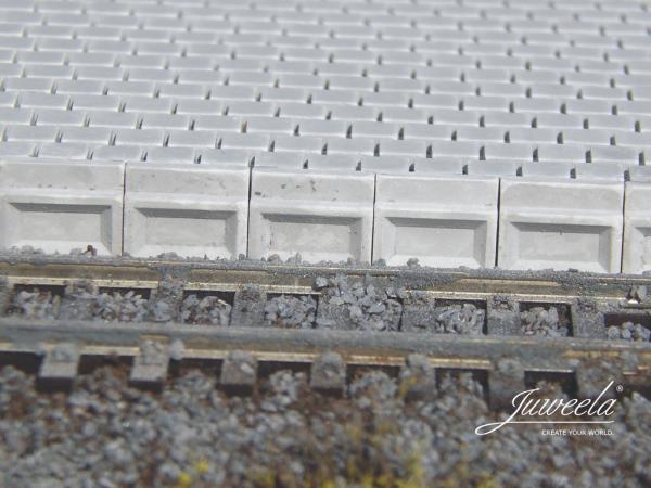 Juweela, Bahnsteigkante 55cm ü SO, Spur H0, 28349 - 28350, 1:87, Made in Germany