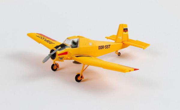 Kres, Spur TT, Agrarflugzeug Z-37A Hummel, Komplettmodell Kennung DDR-SST, 55025020