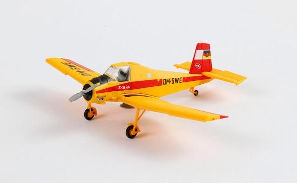 Kres, Spur TT, Agrarflugzeug Z-37A Hummel, Komplettmodell Kennung DM-SWE, 55025040