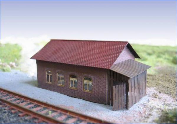 Ndetail 101, Bausatz "Bahngebäude als Ziegelbau", Spur N